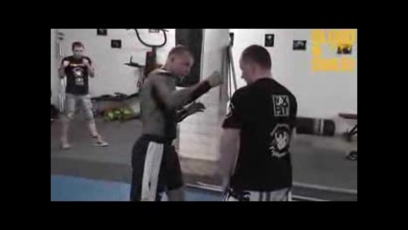 Бокс хук справа от александра шлеменко