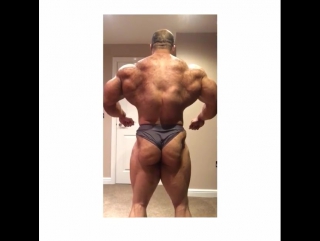 Zack khan (instagram)