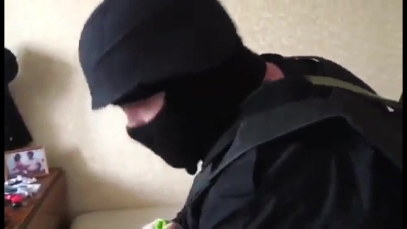 Ошибся porn video – Омон ошибся