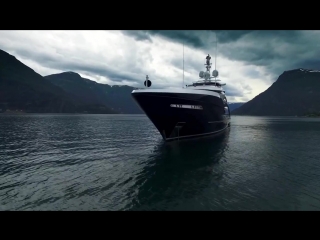 Men's hq ann g a 50 metre heesen yacht