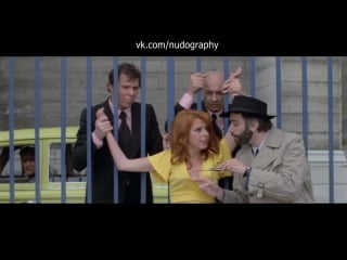 Девушка лёгкого поведения в фильме "игра с огнем" (le jeu avec le feu, playing with fire, 1974, ален роб грийе)