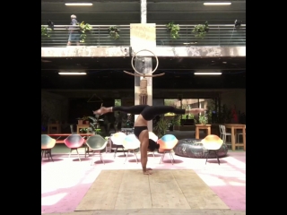 Samantha star how do you work your oversplit?