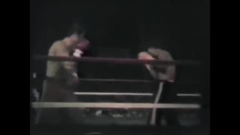 Bill superfoot wallace vs blinky rodriguez [april 23, 1977]