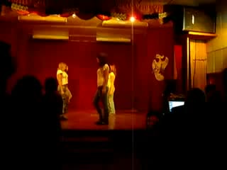 Pallet dance "like i love you"