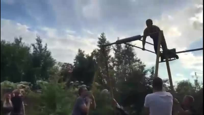 Вписка крутит солнышко, хорошо пошло, полёт нормальный, экстримальный пикник, фейл