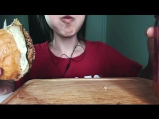 [tangerin] асмр быстрый итинг бургер / asmr fast eating burger