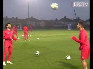 Firmino & mo salah wait for those no look headers