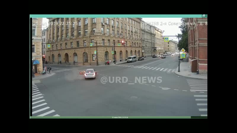 Страшная авария с участием байкера