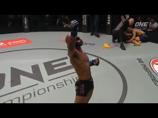 Demetrious johnson makes a statement in his one debut, submitting yuya wakamatsu with a tight guillotine porn at 240 of round