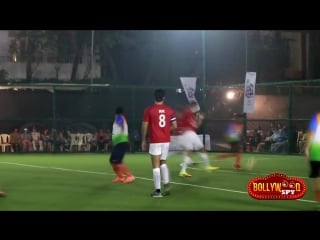 (video) ranbir kapoor team playing football at asfc charity match