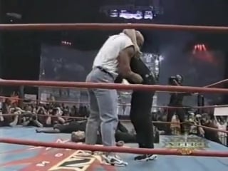 Goldberg confronts vince russo and eric bischoff then destroys security