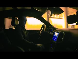 Самый мощный кроссовер в мире grand сherokee trackhawk