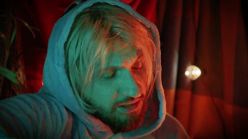 [вася шакулин] кто твой лучший друг? женя мильковский, ella и я в домике