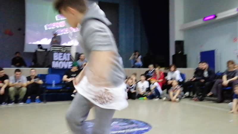 Bboy черныш с бит мув баттла