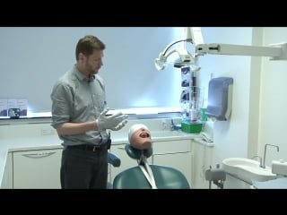 Dentist and patient в стоматологии