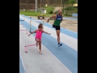 Running runners run on instagram how inspiring is this ☺️ apply for a feature following the link in our bio and we will