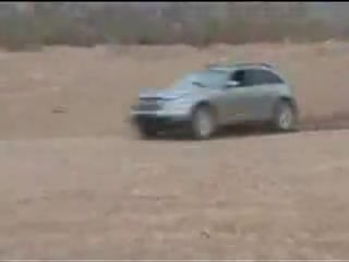 • как богатые особы разбивают вдребезги ford и infinit)))i