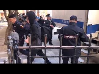 Кокорина и мамаева доставили в суд