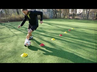 Fussballtraining alleine ballgefühl und technik traainingsprogramm tag 1