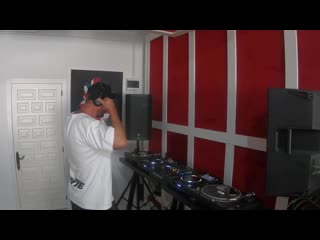 Tom staar axtone 15 house party (23 05 2020)