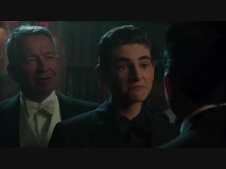 Gotham • season 4x3• "bruce wayne billionaire brat" ~ bruce on penguin's auction to buy the balahasi knife