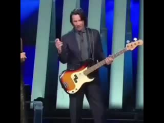 Dogstar bass player keanu reeves playing bass