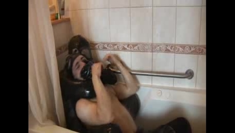 Гей хоррор загадочный маньяк из озера (часть 1)