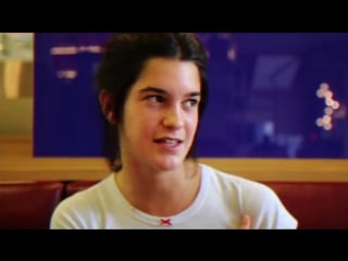 @suzannelindon ❤ 1 suzanne et le doudou ❤ 📽📹
#su париж 30 09 2017