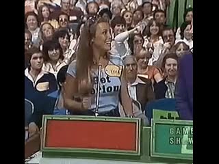 Vanna white appearing on the price is right in 1980