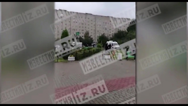 Видео задержания школьника, закидавшего школу в подмосковной ивантеее взрывпакетами