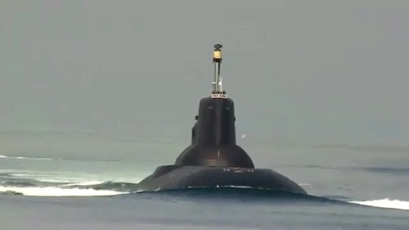 «дмитрий донской» заходит в балтику