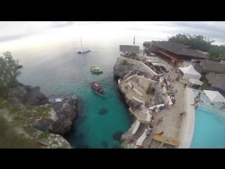 Cliff diving at ricks cafe negril jamaica