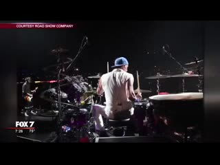 Red hot chili peppers' chad smith confirms john frusciante return