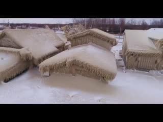 The beach life 48 hours of battering wind off lake erie create an otherworldly scene south