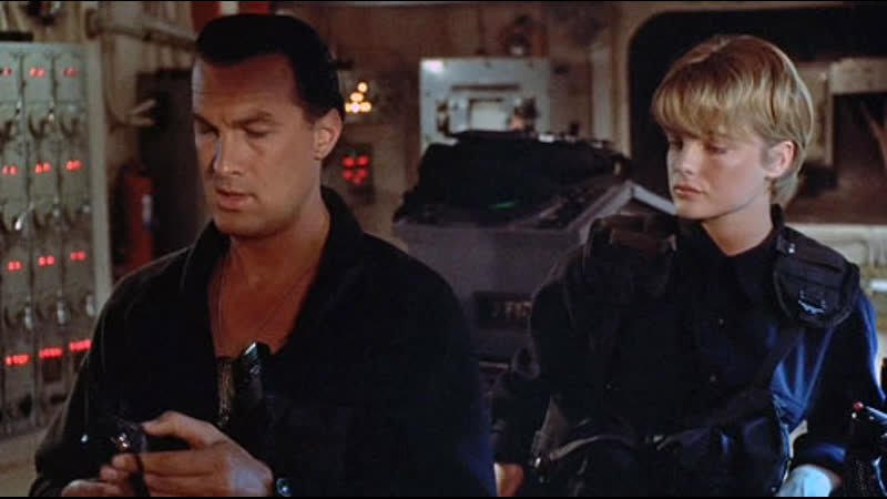 В осаде (1992) hd 1080 захват (стивен сигал) захват