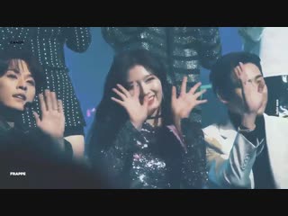 Finally a close shot of the ending !!!!! minho and sana look so cute ><