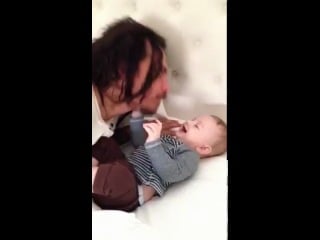 Munky and d'angelo what's up daddy?!