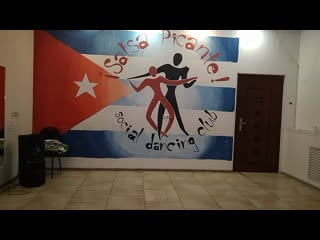 Live bachata lady style в salsa picante