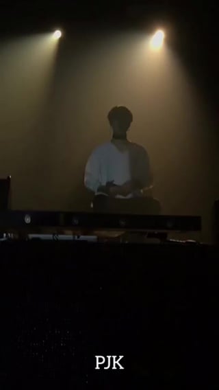 [fancam] 170603 югём q + confession song @ thailand tour «nestival» in nakhon ratchasima (korat)