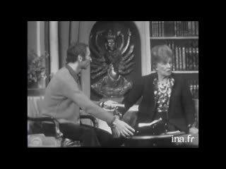 "la voyante" avec elvire popesco au théâtre ce soir