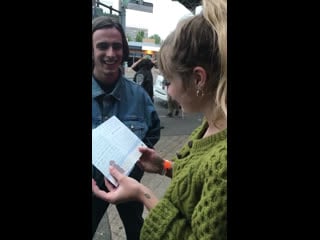 Alexandra savior on @gare instagram