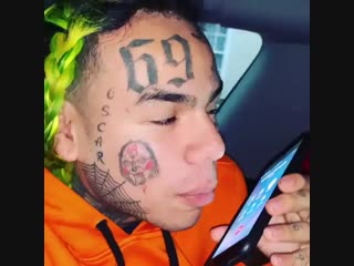 Tekashi69 on the phone with bobby shmurda