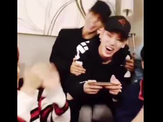 @junheessmile · compilation of donghun throwing himself onto byeongkwan while laughing in the recent live