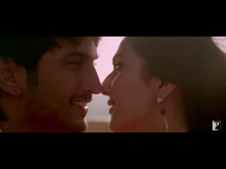Shuddh desi romance official theatrical trailer sushant parineeti vaani