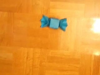 Origami papiroflexia caramelo de papel