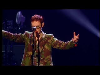 Eurythmics love is a stranger = peacetour