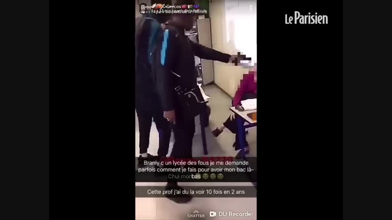 Французский школьник принес на урок игрушечный пистолет и попал под суд!