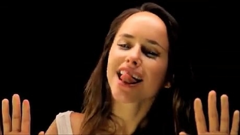 Приложи палец к точке на экране