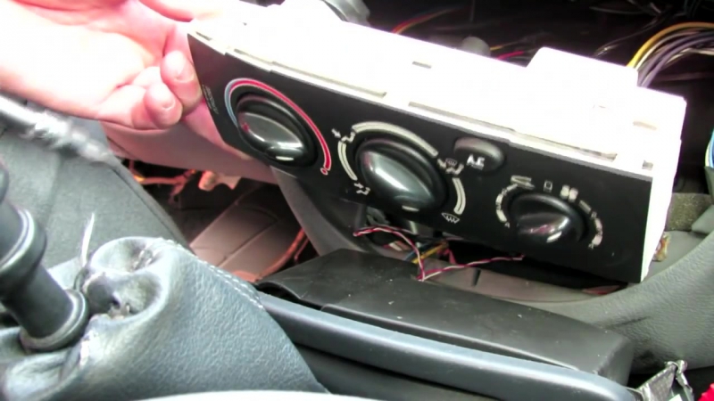 Замена ламп в панели управления печкой рено меган