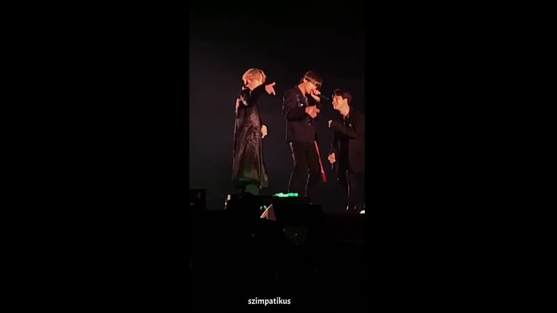 Yoongi watching taehyung rapping his part damn he’s the only fanboy who lives his best